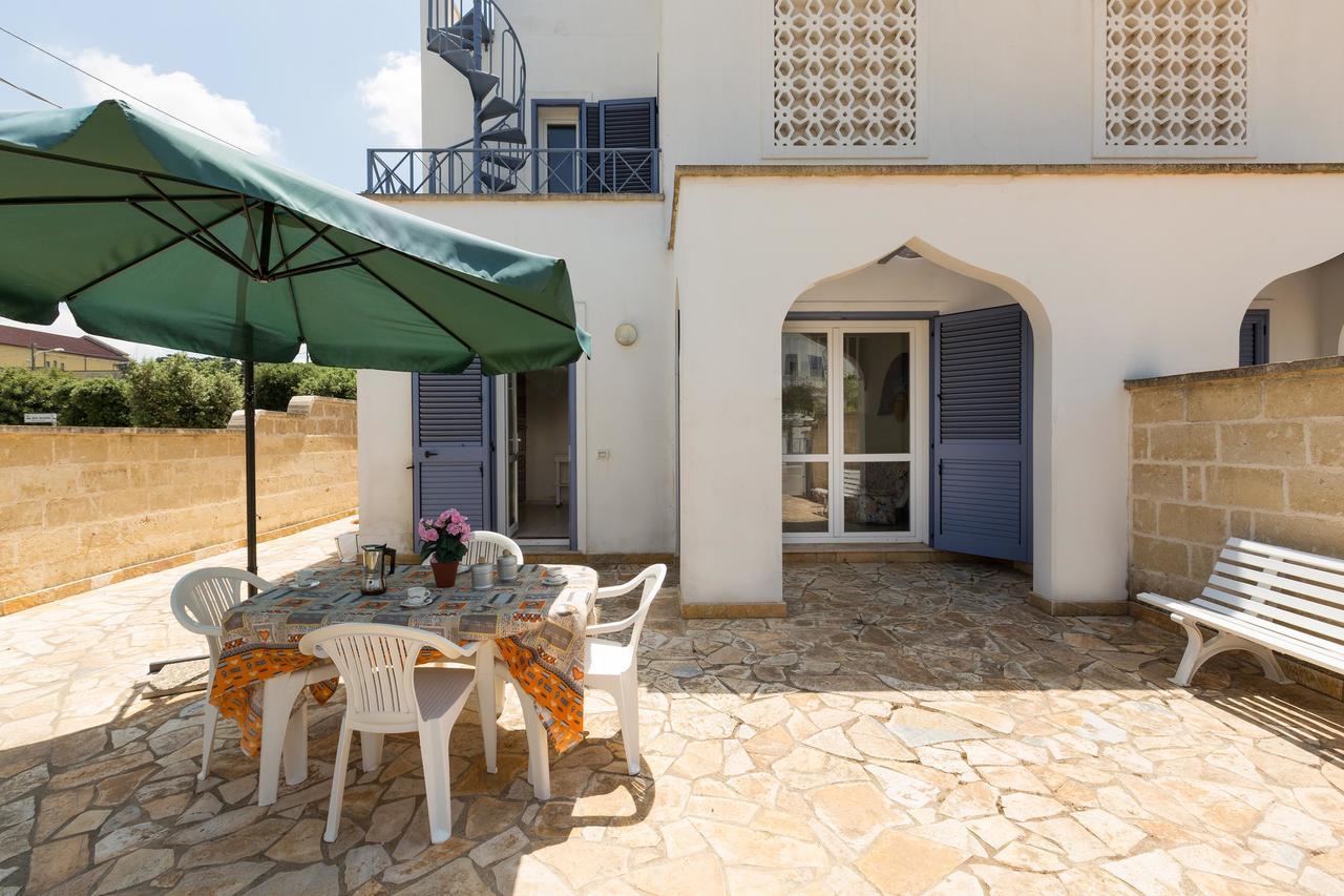 Villino Gemma Celeste By Barbarhouse Torre Lapillo Buitenkant foto